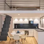 Cours Saleya Renovated 3 Bedrooms 1 Min To Air Conditioning