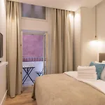 Cours Saleya Renovated 3 Bedrooms 1 Min To Air Conditioning *