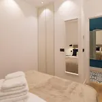 Cours Saleya Renovated 3 Bedrooms 1 Min To Air Conditioning 尼斯